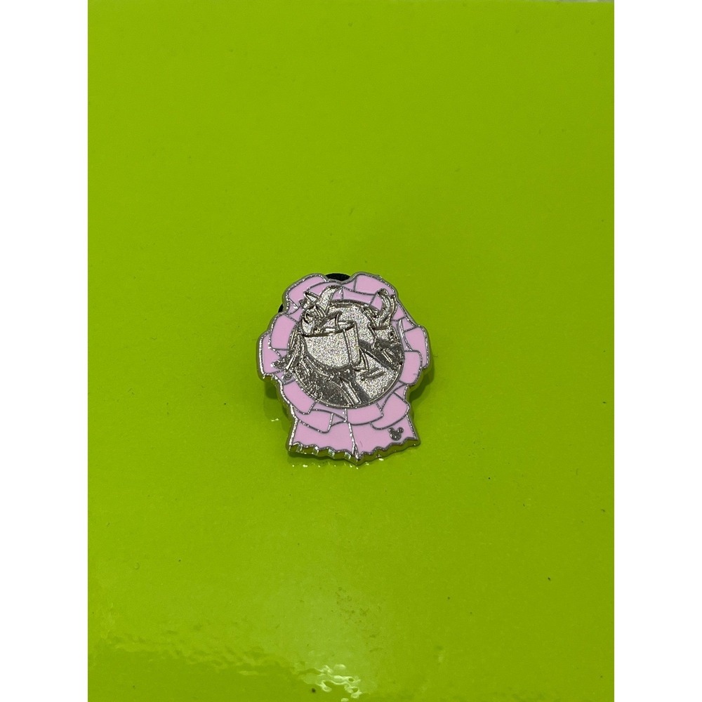 Disney‎ Hidden Mickey Pin 2010 Series 4 of 5 Pink Ribbon Silver Tone Enamel EUC